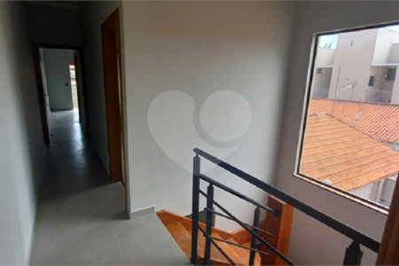 Sobrado à venda com 3 suítes em Alvinópolis, Atibaia, SP
