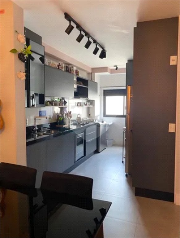 Sala à venda em Parque Residencial Aquarius, São José dos Campos, SP