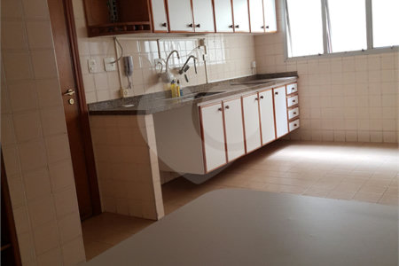 Apartamento à venda com 3 suítes em Conjunto Residencial Morumbi, São Paulo, SP