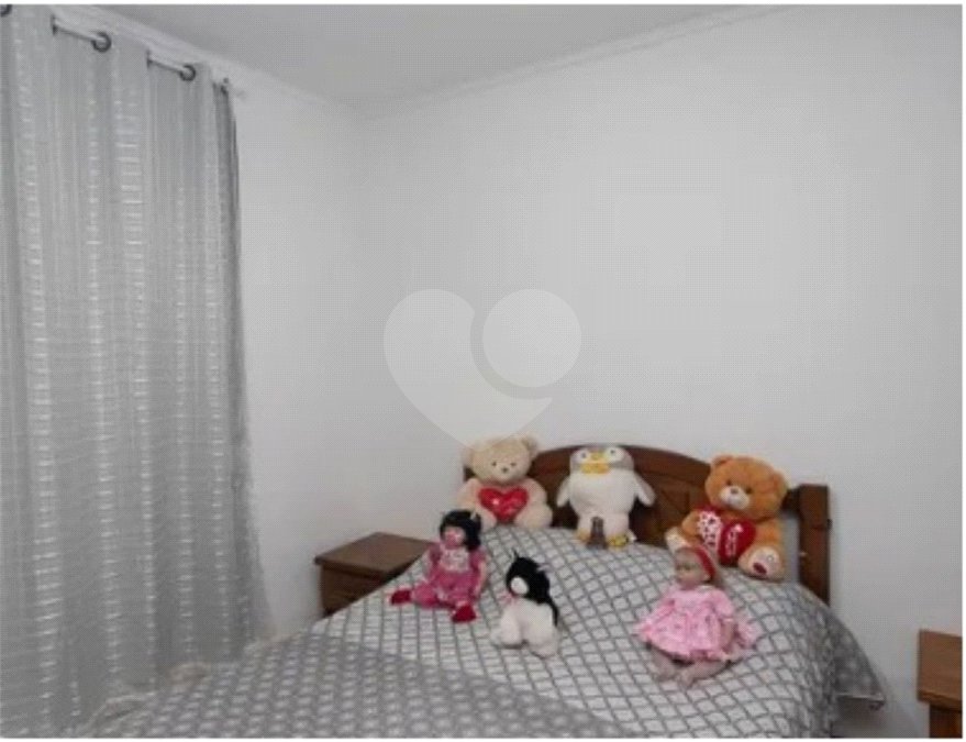 Casa Térrea à venda com 4 quartos, sendo 1 suíte,  em Vila Mazzei, São Paulo, SP