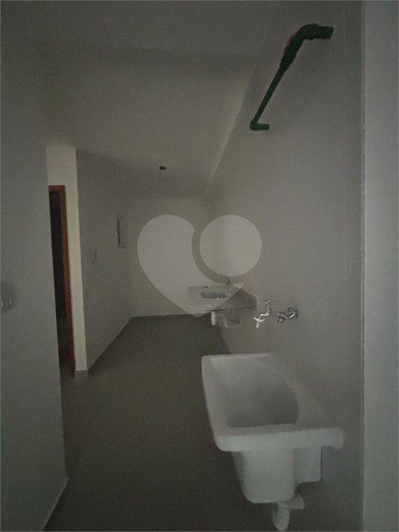 Casa à venda com 2 quartos, sendo 1 suíte, no condomínio Maracujas, São Paulo - SP