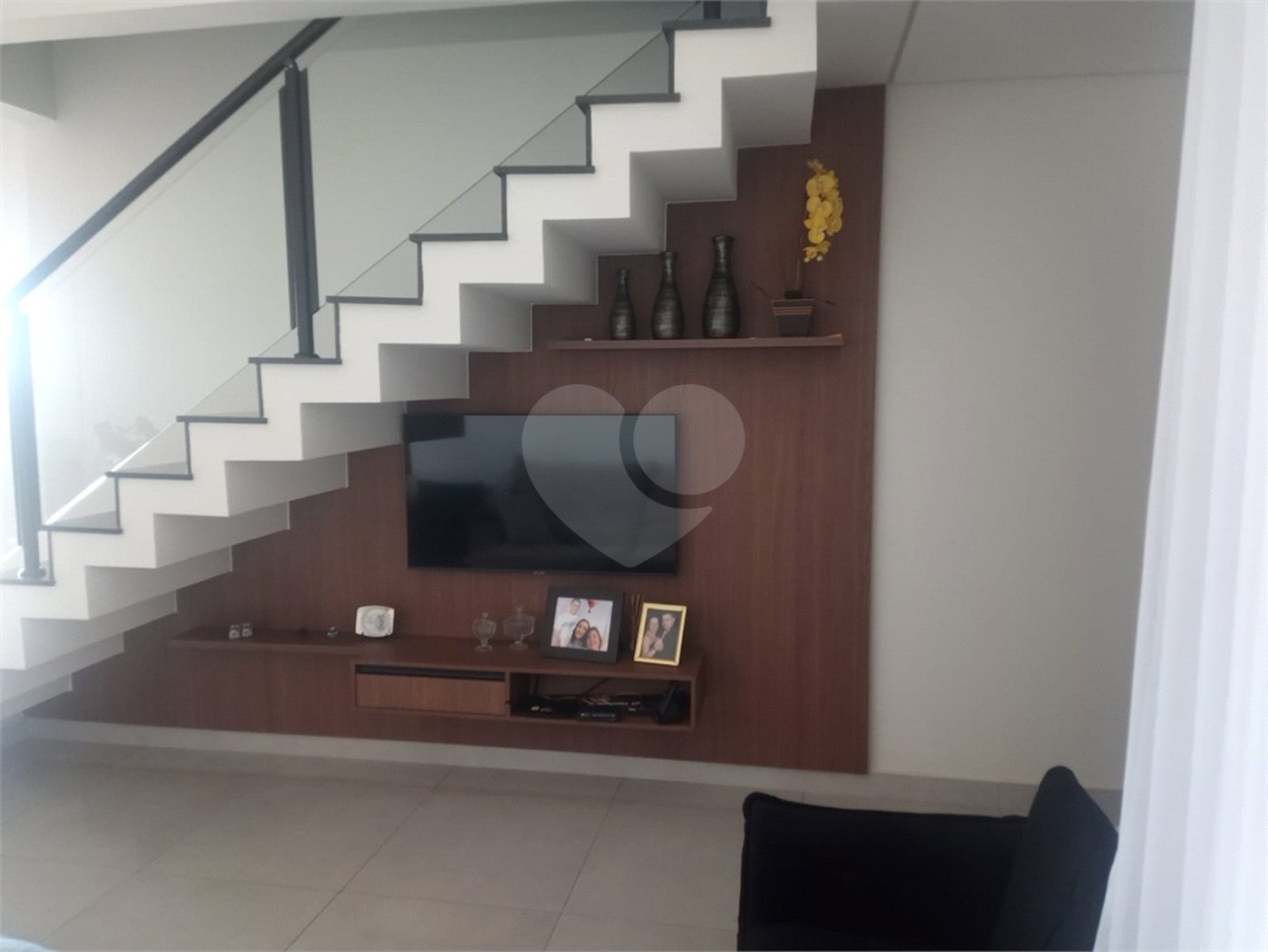 Casa à venda ou para alugar com 3 suítes no condomínio Residencial Viena, Indaiatuba - SP