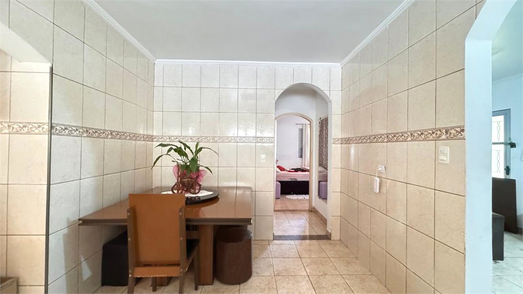 Chácara à venda com 3 quartos, sendo 1 suíte, em Vila São Pedro, Suzano, SP
