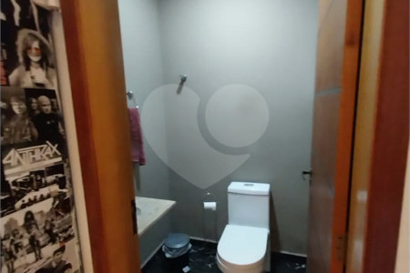 Casa à venda com 3 quartos, sendo 1 suíte, no condomínio Mosaico da Serra, Mogi das Cruzes - SP