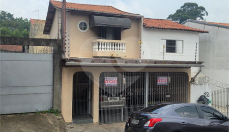Sobrado à venda com 3 quartos, sendo 1 suíte,  em Tremembé, São Paulo, SP