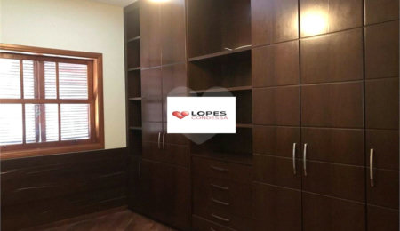 Casa à venda com 7 quartos, sendo 3 suítes,  no condomínio Sausalito, Mairiporã - SP