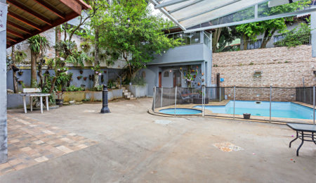 Casa Térrea à venda com 3 quartos, sendo 2 suítes, em Jardim Prudência, São Paulo, SP