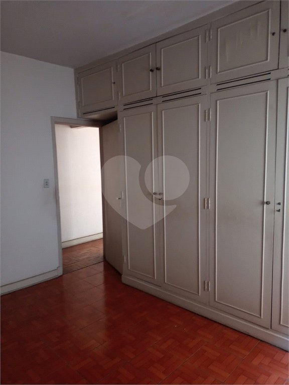 Casa à venda com 3 quartos em Vila Romana, São Paulo, SP