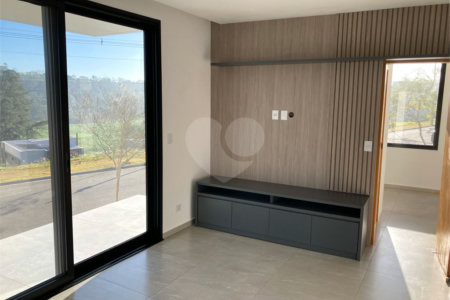 Casa à venda com 4 quartos, sendo 3 suítes,  no condomínio Reserva Granja Anita, Mogi das Cruzes - SP