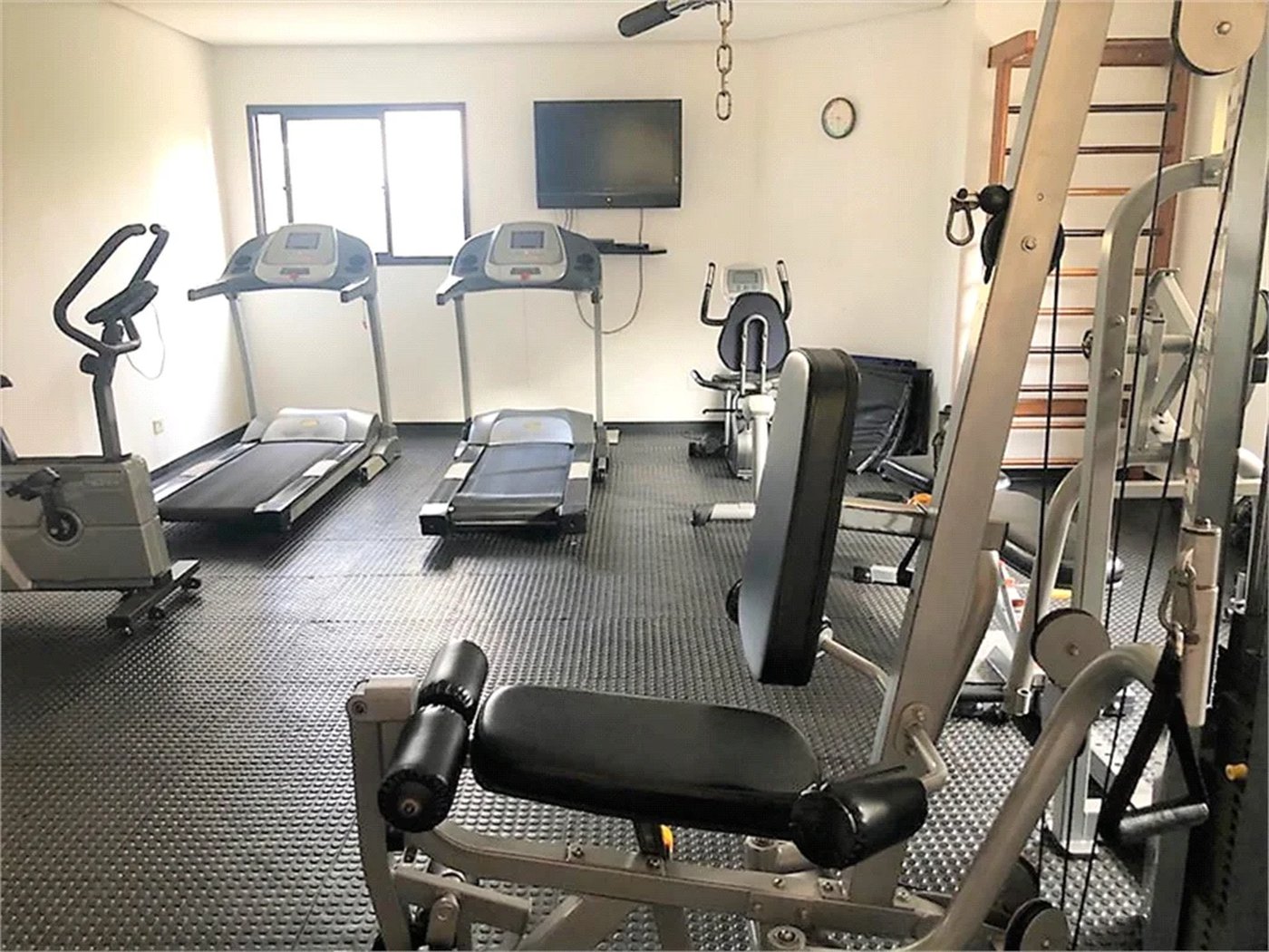Apartamento à venda com 3 quartos, sendo 1 suíte, em Vila Andrade, São Paulo, SP