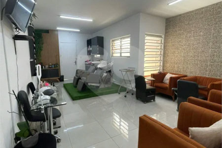 Sobrado à venda com 5 quartos, sendo 1 suíte, em Santa Teresinha, São Paulo, SP