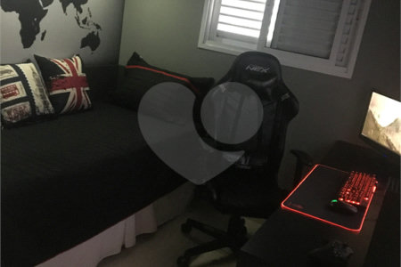 Apartamento à venda com 3 quartos, sendo 1 suíte,  em Jardim Japão, São Paulo, SP