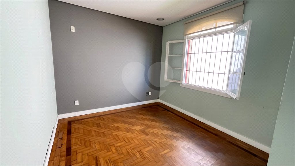 Sobrado à venda ou para alugar com 6 quartos, sendo 1 suíte, em Vila Mariana, São Paulo, SP