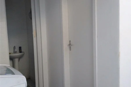 Sobrado à venda com 3 quartos em Vila Cordeiro, São Paulo, SP