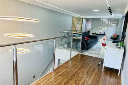 Casa à venda com 3 suítes em Jardim Londrina, São Paulo, SP