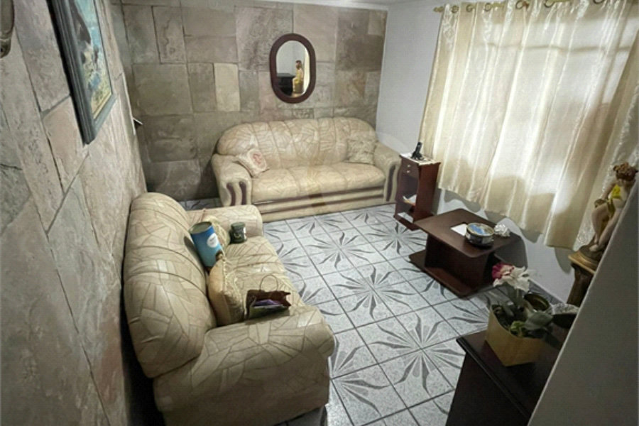 Casa Térrea à venda com 5 quartos em Vila Medeiros, São Paulo, SP