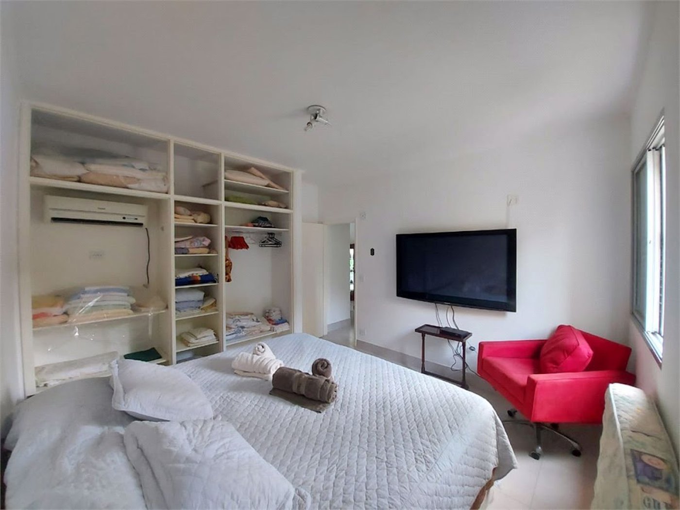 Apartamento Residencial à venda, Jardim Três Marias, Guarujá - AP1018.
