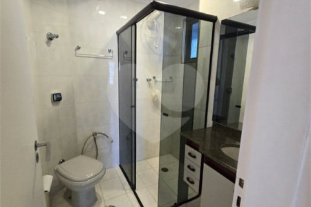 Apartamento à venda com 3 quartos, sendo 1 suíte,  em Indianópolis, São Paulo, SP
