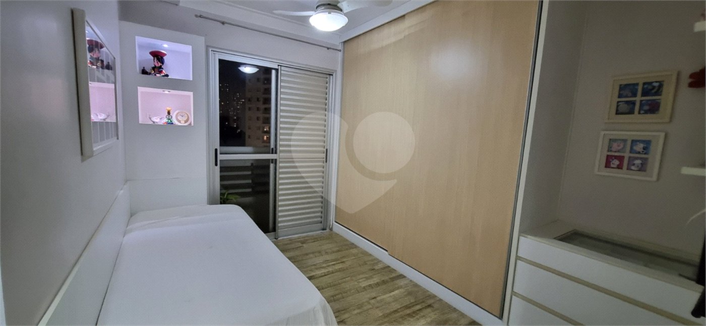 Apartamento à venda com 3 suítes em Jardim Londrina, São Paulo, SP