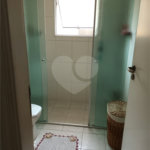 Sobrado à venda com 3 quartos, sendo 1 suíte,  em Parque Peruche, São Paulo, SP
