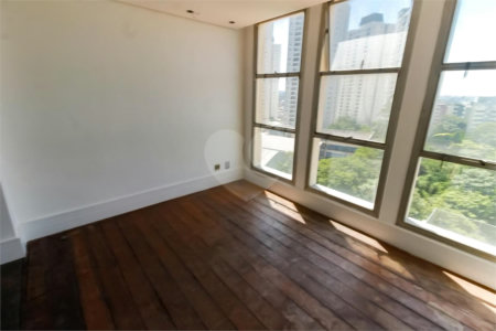 Apartamento à venda com 3 quartos, sendo 2 suítes, em Vila Andrade, São Paulo, SP