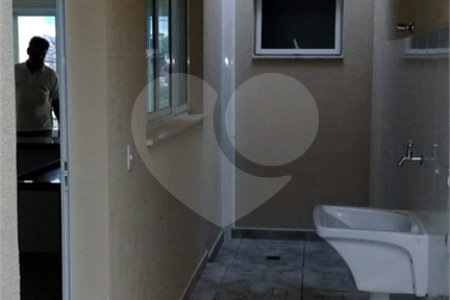 Casa à venda com 2 quartos, sendo 1 suíte, em Jardim Imperial, Atibaia, SP