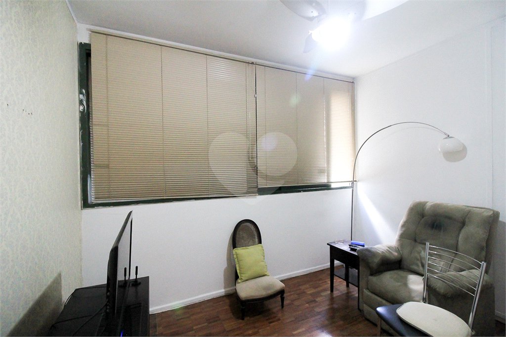 Apartamento à venda com 3 quartos, sendo 1 suíte, em Jardim Paulista, São Paulo, SP