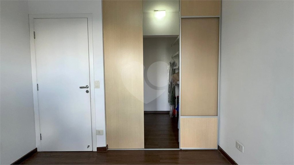 Apartamento à venda com 3 quartos, sendo 1 suíte, em Vila Paulicéia, São Paulo, SP