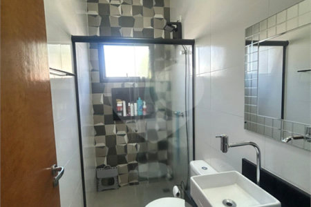 Casa à venda com 3 quartos, sendo 1 suíte, no condomínio Terras de São Francisco, Sorocaba - SP