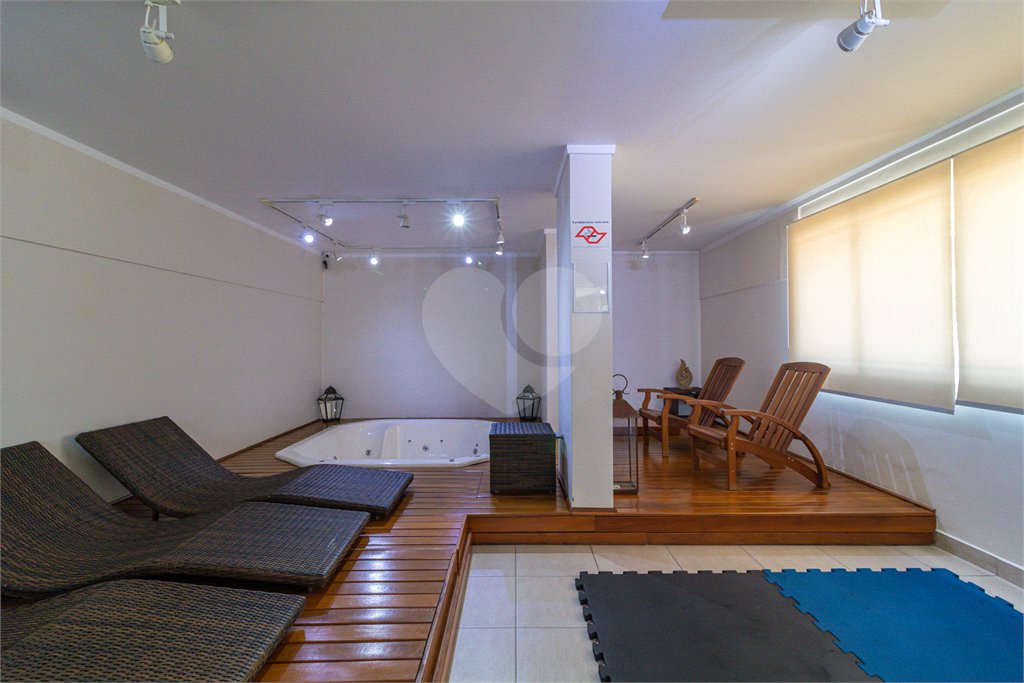 Apartamento à venda com 2 quartos, sendo 1 suíte, em Alto da Boa Vista, São Paulo, SP