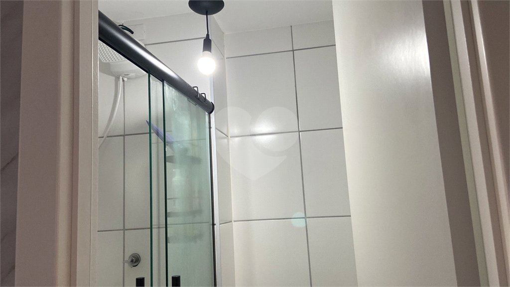 Apartamento à venda com 2 quartos em Pari, São Paulo, SP