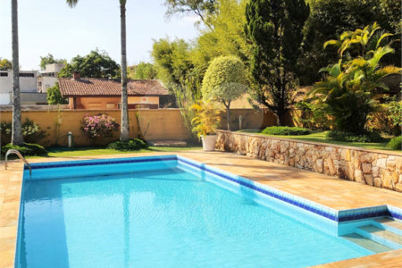 Casa à venda com 5 suítes no condomínio Estância Marambaia, Vinhedo - SP