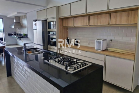 Casa à venda com 3 suítes no condomínio Residencial Saint Paul, Itu - SP