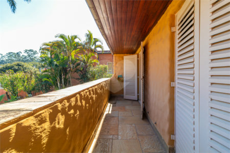 Casa à venda com 3 quartos, sendo 2 suítes, em Interlagos, São Paulo, SP