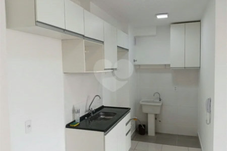 Apartamento à venda com 2 quartos em Lapa, São Paulo, SP