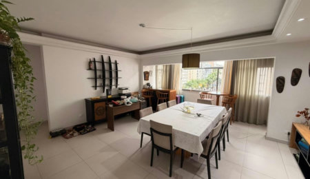 Apartamento com 3 dormitórios à venda, 156 m² por R$ 700.000,00 - Gonzaga - Santos/SP