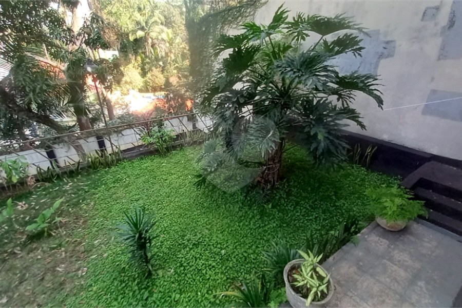 Sobrado à venda com 4 quartos, sendo 2 suítes, em Tremembé, São Paulo, SP