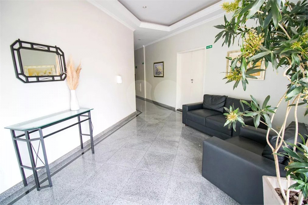 Apartamento à venda com 2 quartos, sendo 1 suíte, em Campo Belo, São Paulo, SP