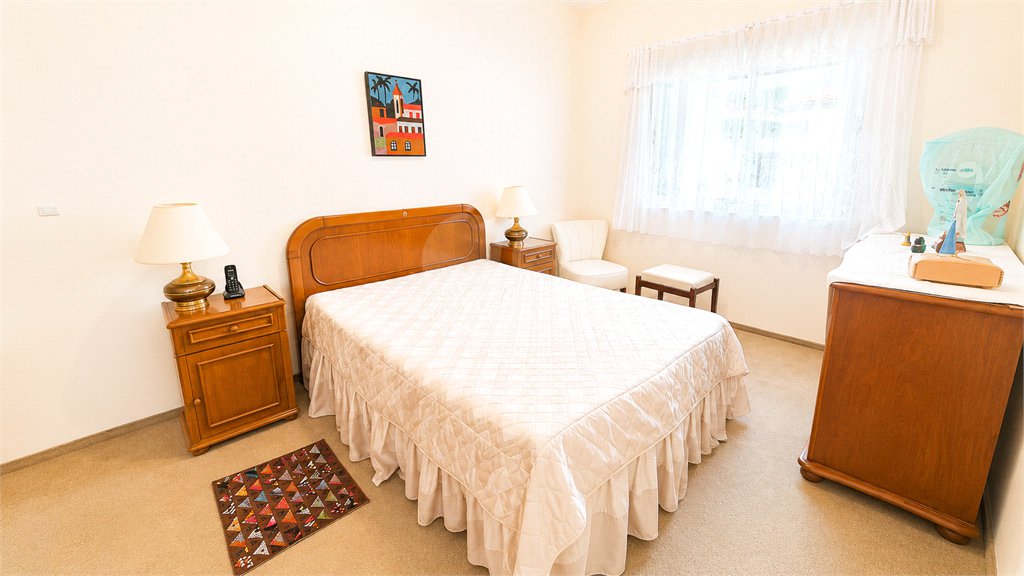 Casa à venda com 3 quartos, sendo 1 suíte, em Granja Julieta, São Paulo, SP