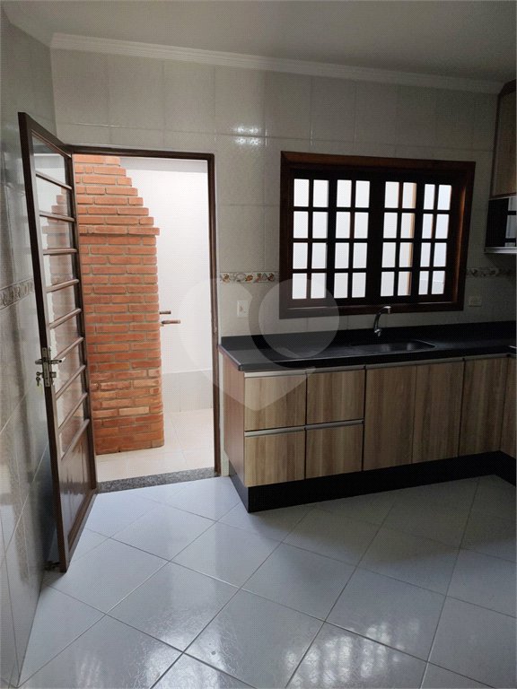 Sobrado à venda com 2 suítes em Vila Medeiros, São Paulo, SP