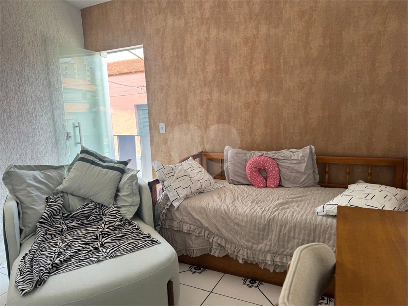 Sobrado à venda com 3 quartos, sendo 1 suíte,  no Centro, Itapetininga, SP