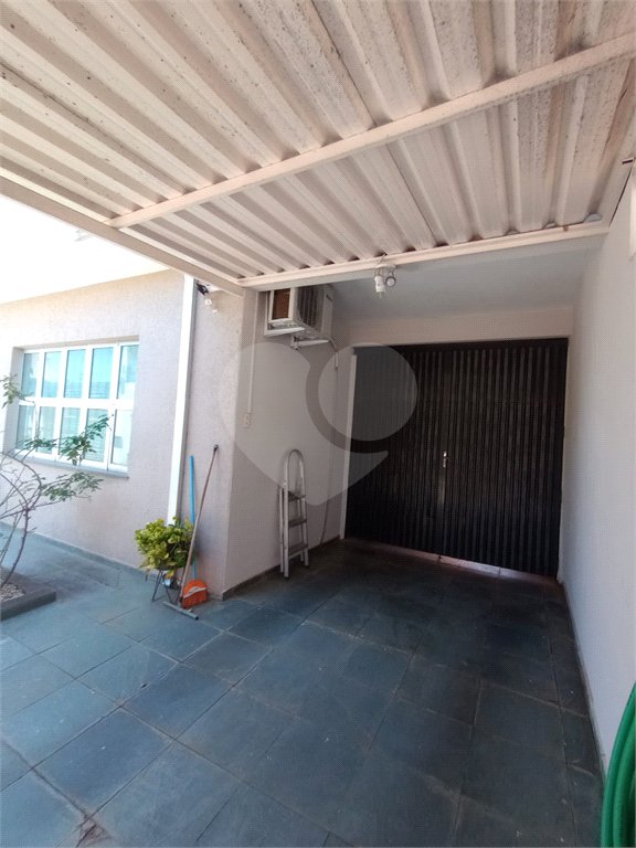 Casa à venda com 3 quartos no Centro, Itapetininga, SP