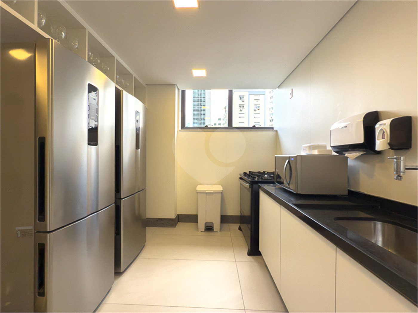 Apartamento à venda com 3 quartos, sendo 1 suíte, em Jardim Paulista, São Paulo, SP