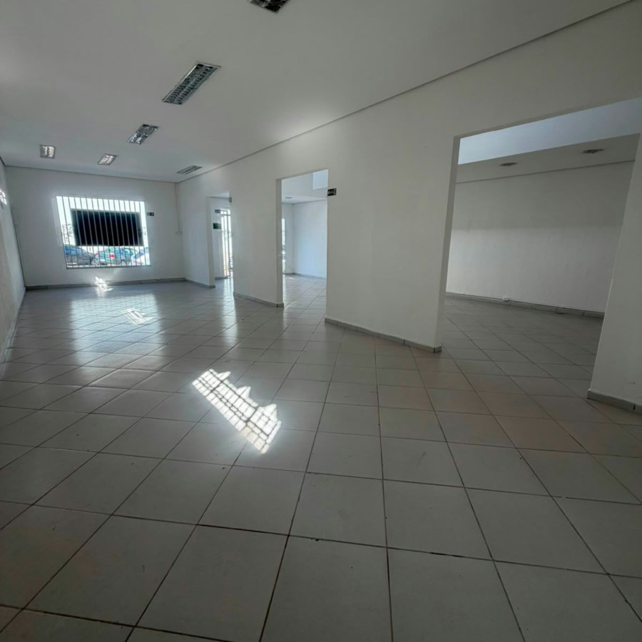 Salão Comercial para alugar no Centro, Vinhedo, SP