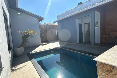 Casa Térrea à venda com 3 quartos, sendo 1 suíte,  em Jardim Esplanada II, Indaiatuba, SP