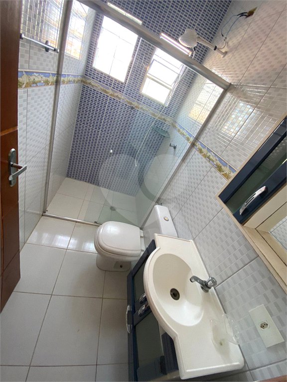 Sobrado à venda com 3 quartos, sendo 1 suíte, em Jardim Beatriz, Poá, SP