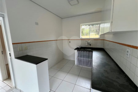 Casa à venda ou para alugar com 4 quartos, sendo 3 suítes, no condomínio Estância Marambaia, Vinhedo - SP