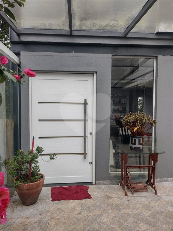 Casa à venda com 2 quartos, sendo 1 suíte, em Serra da Cantareira, Mairiporã, SP