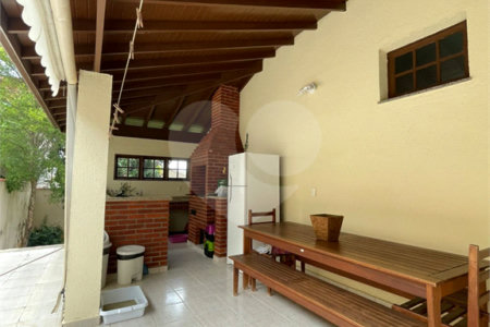 Casa à venda com 3 quartos, sendo 2 suítes,  em Jardim do Lago, Bragança Paulista, SP