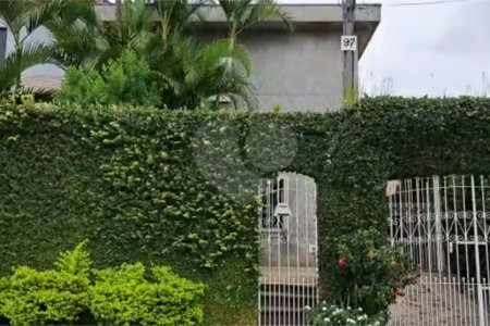 Sobrado à venda com 3 quartos, sendo 1 suíte, em Vila Vessoni, São Paulo, SP